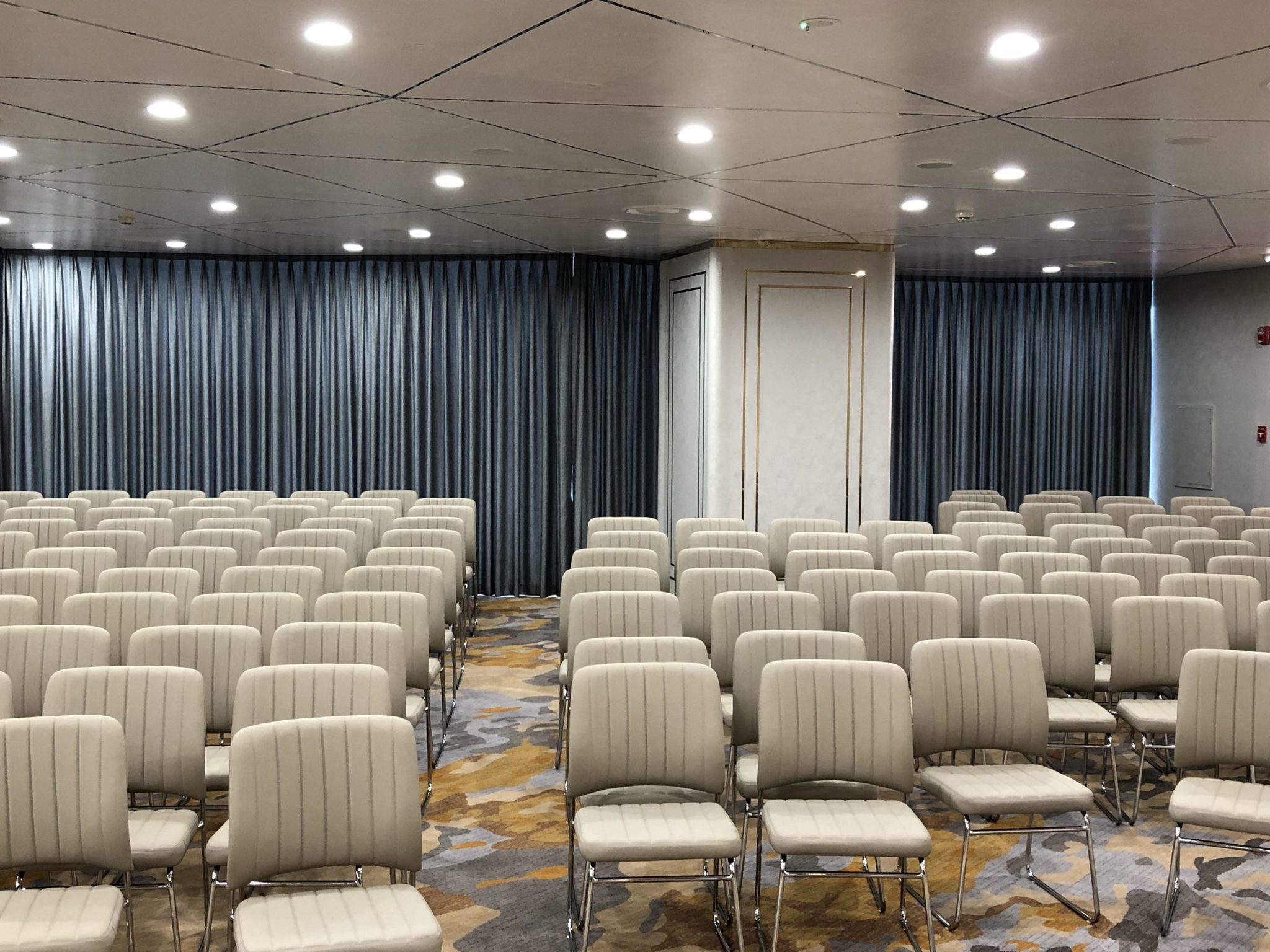 Tuyệt Tác Kỹ Thuật – Chinh Phục Kiến Trúc Cong Độc Đáo