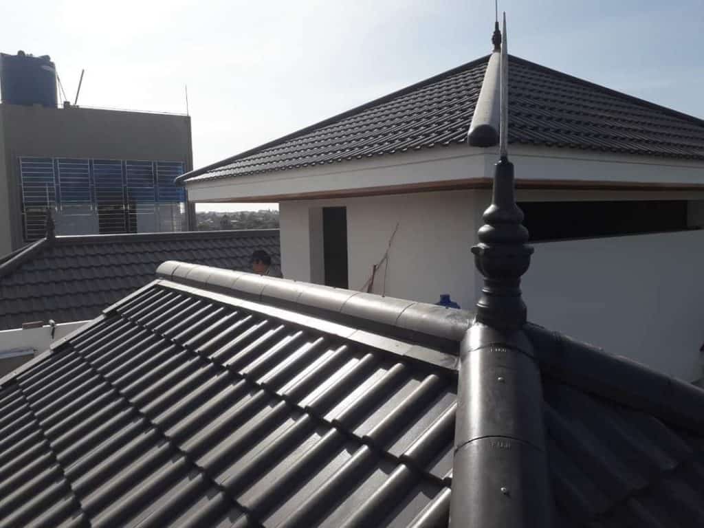 Biệt thự 3 tầng mái Nhật là loại hình nhà ở cao cấp kết hợp kiến trúc 3 tầng với hệ mái dốc nhẹ
