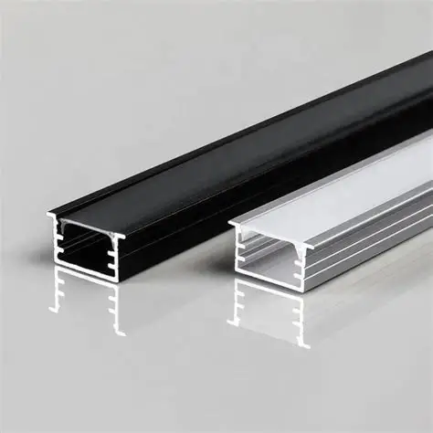 Cấu tạo chi tiết của một bộ đèn LED thanh nhôm