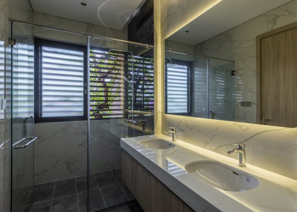 Biệt thự 3 tầng phong cách hiện đại HT Villa - Ảnh 12