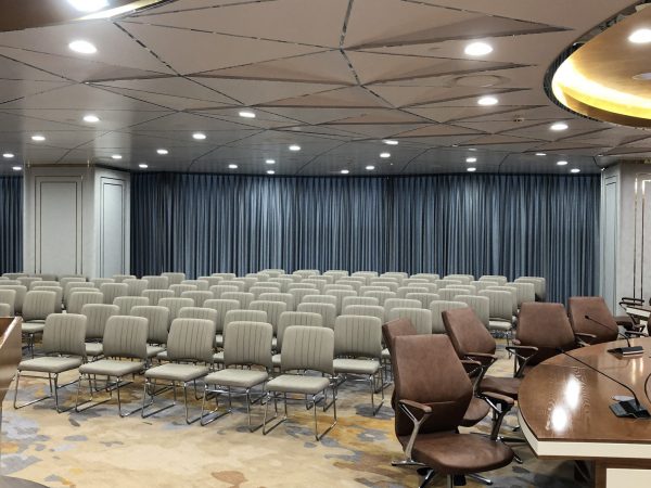 Rèm khách sạn tại Tập đoàn Đá quý DOJI - Ảnh 3