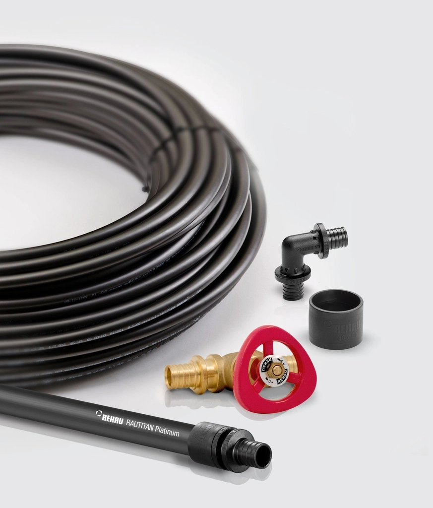 Vật liệu của ống PEX REHAU được coi là tinh khiết ở cấp độ y tế vì nó không chỉ đáp ứng các tiêu chuẩn cho nước uống thông thường