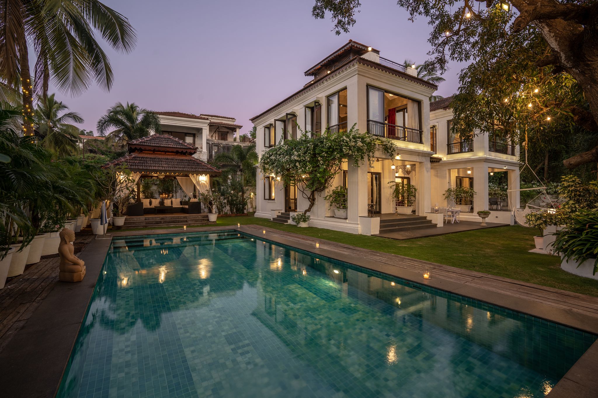 Biệt thự sân vườn phong cách resort